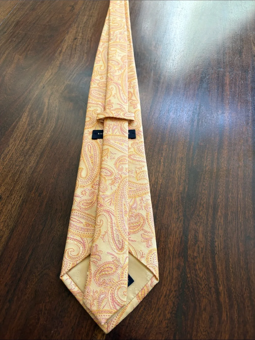 Banana Republic Yellow & Pink Paisley 100% Silk Tie Like New